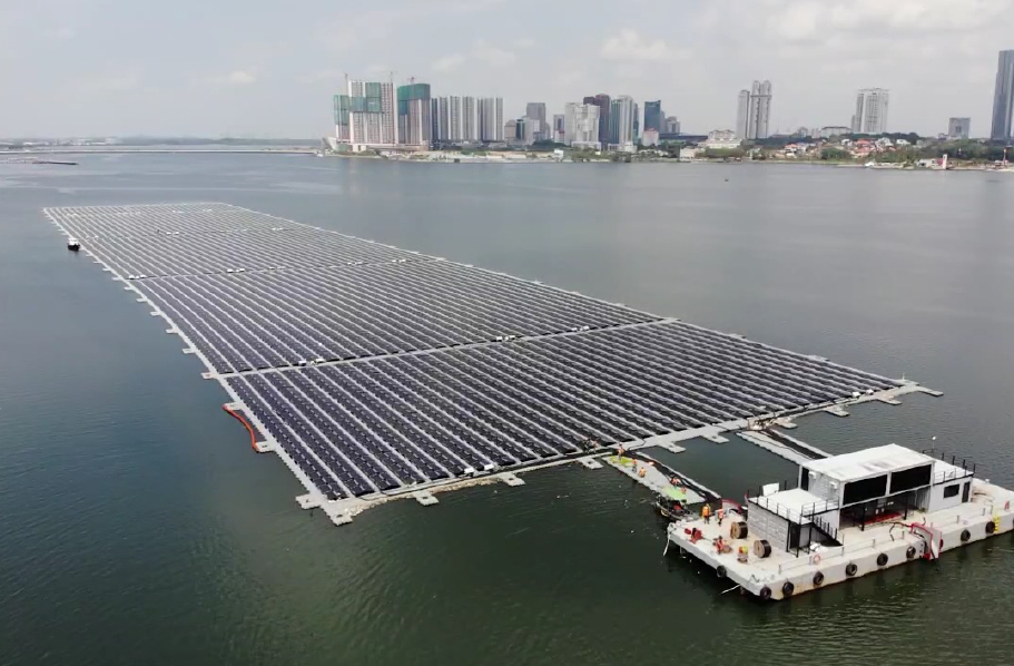 edpr-apac-resources-floating-solar-photovoltaic-system-straits-of-johor.jpg