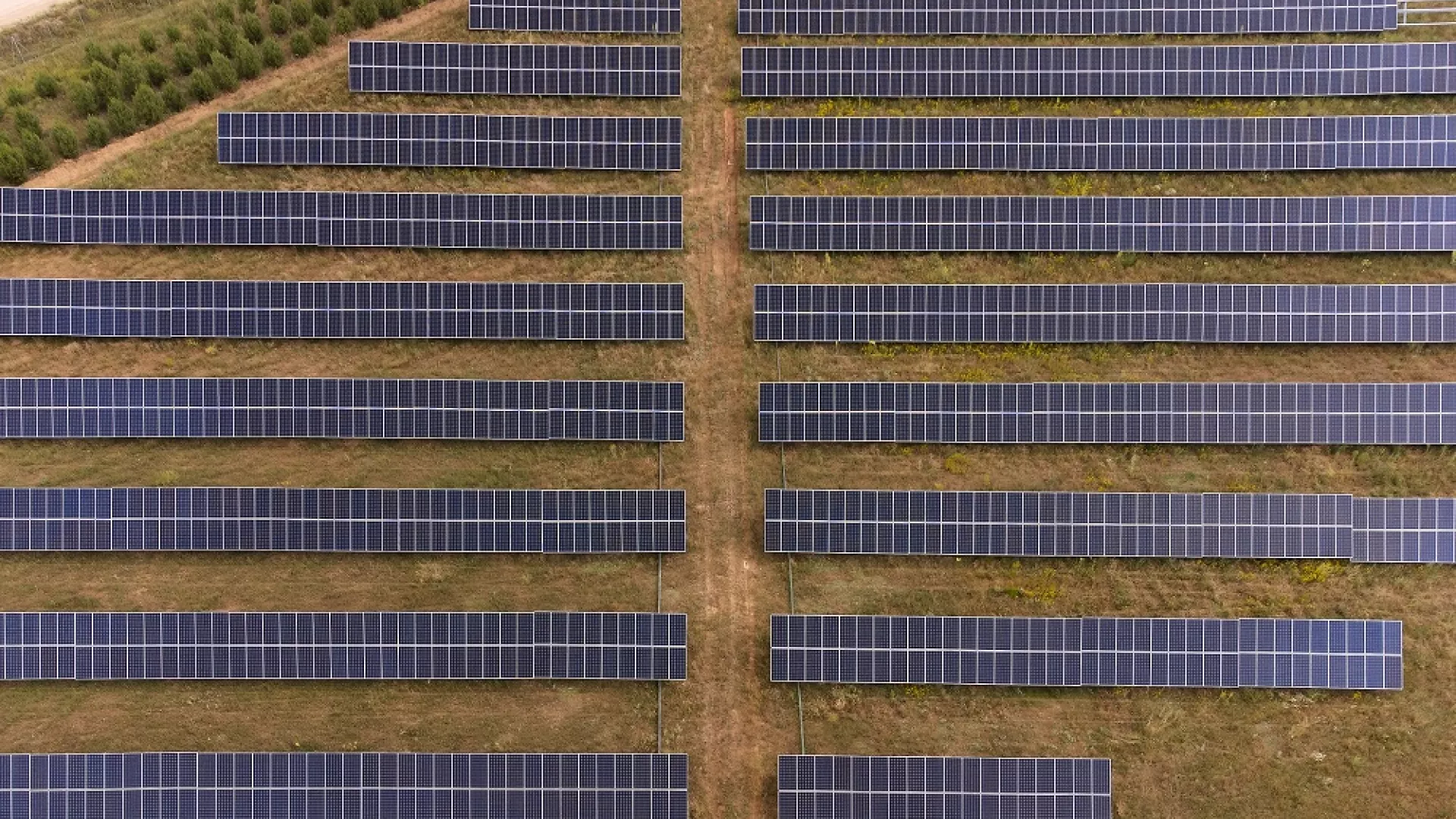Instalaci%C3%B3n%20solar%20de%20Exide%2C%20realizada%20por%20EDP%20en%20Espa%C3%B1a_0.jpg