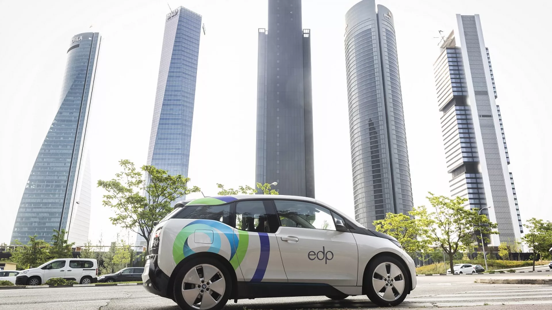 Veh%C3%ADculo%20el%C3%A9ctrico%20EDP%20en%20Madrid_baja_0.jpg