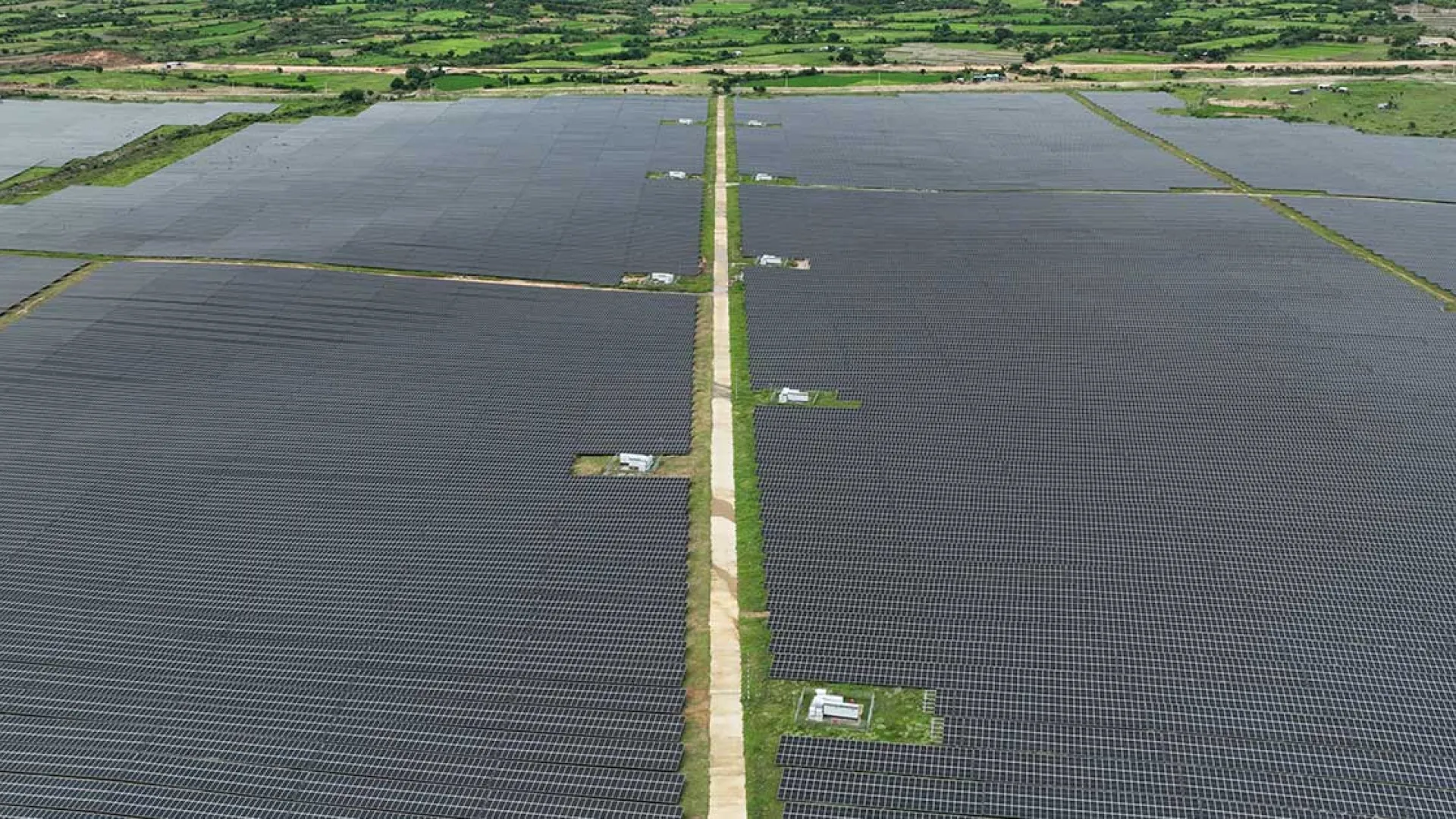 xuan-thien-solar-farm-vietnam-254.8mwp.jpg xuan-thien-solar-farm-vietnam-254.8mwp.jpg