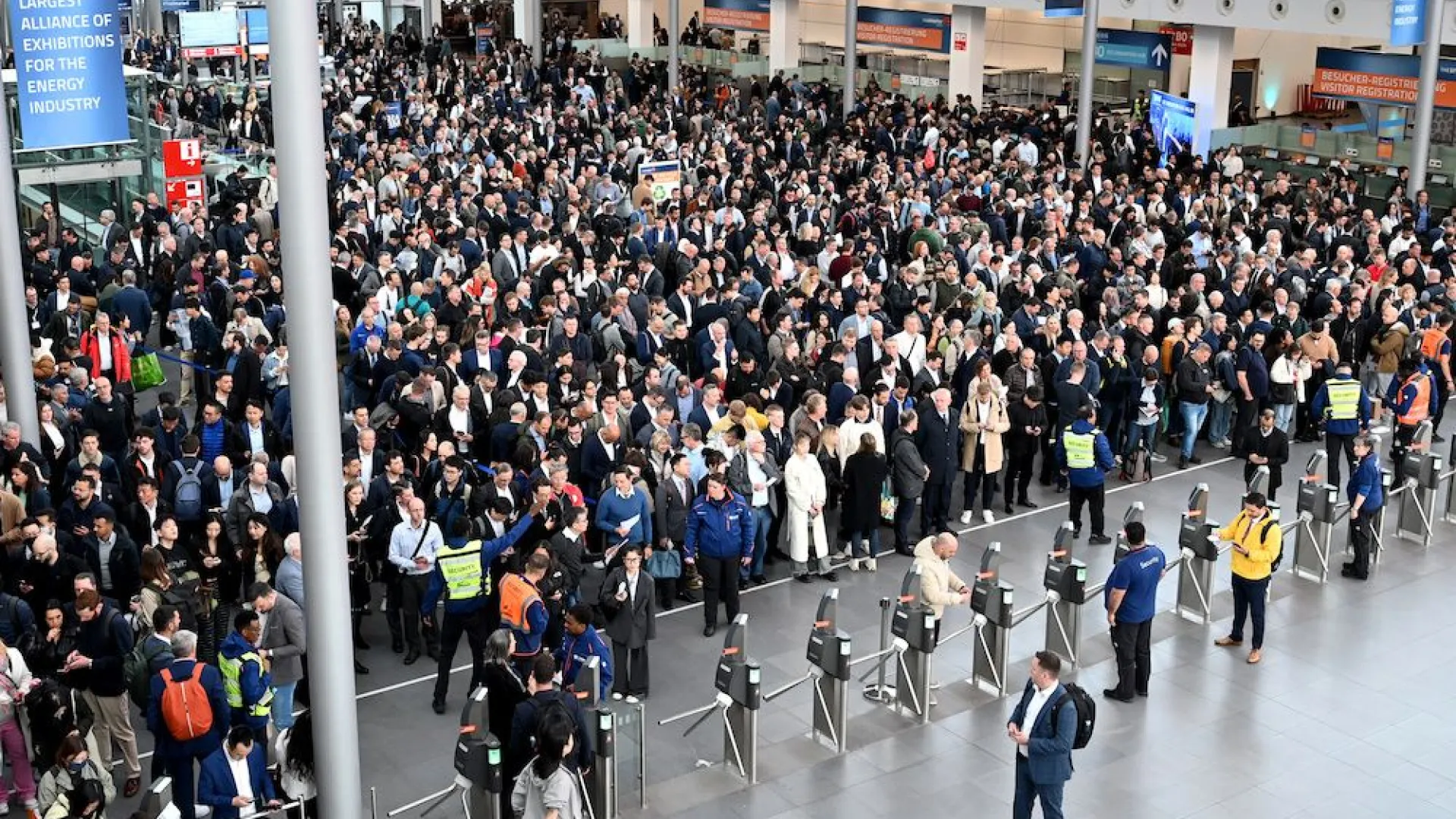 Foto exposição The Smarter E-Europe 2025