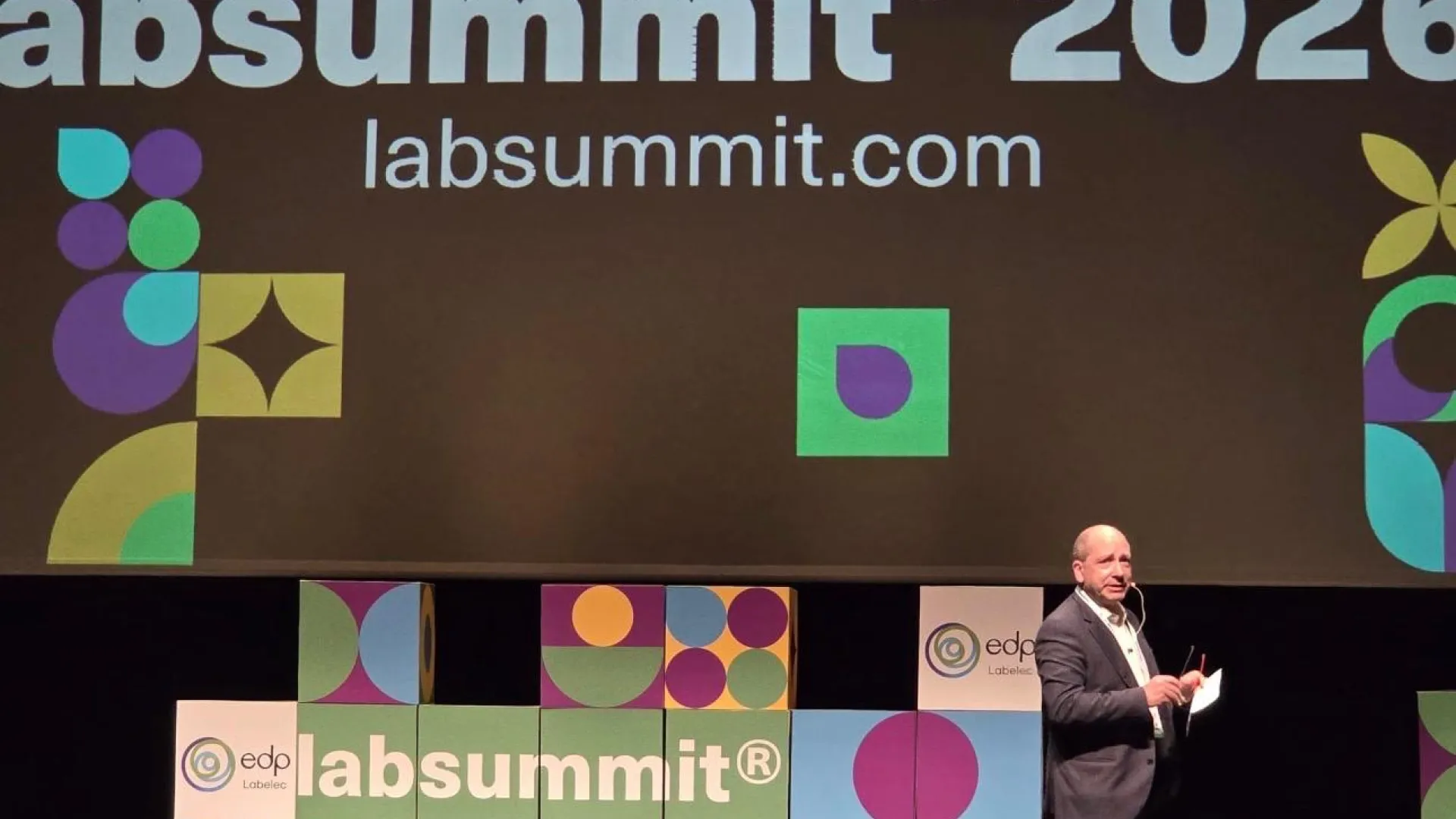 Apresentação no Labsummit26